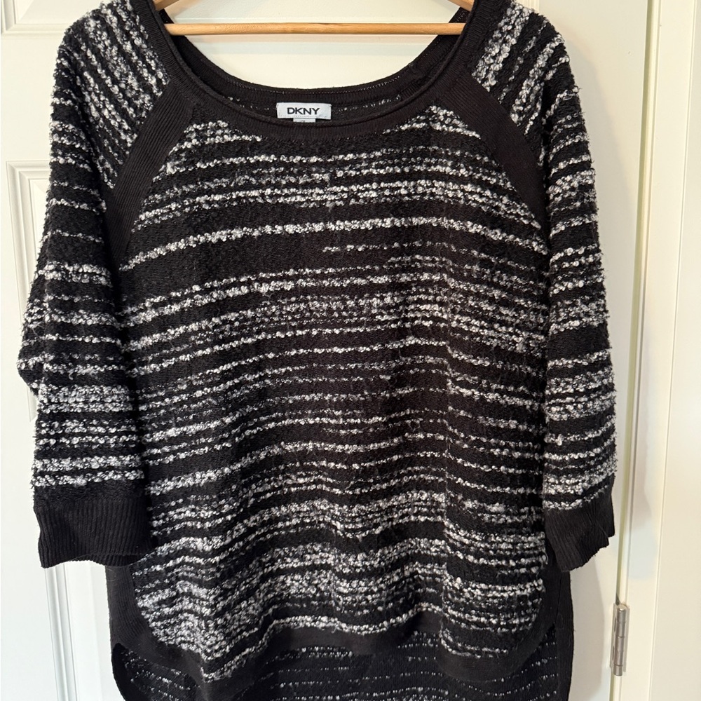 DKNY Black and White Crew Neck Sweater with Textured Stripes